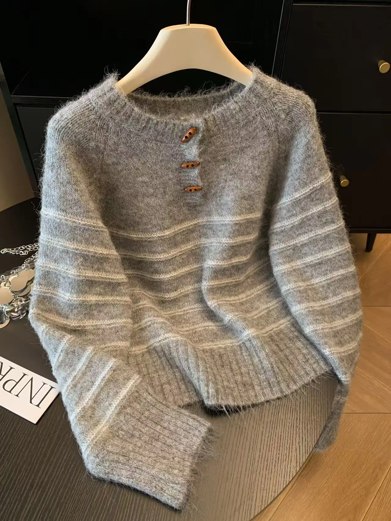 Autumn Winter Women's Striped  - đánh giá và giá Shirts